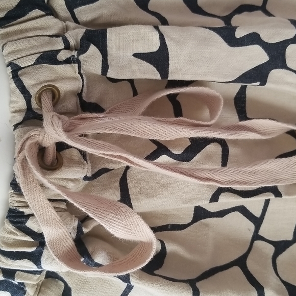 Alfred Sung Geometric Print Elastic Waist Linen Skirt - Picture 3 of 4